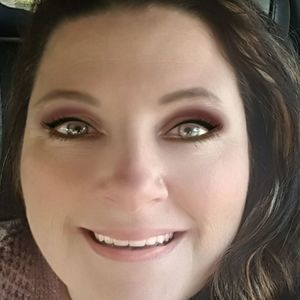 Meet your Posher, Cher